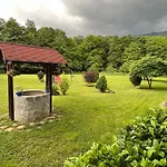 Dağ evi бяла река Bŭnzarito
