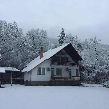 бяла река